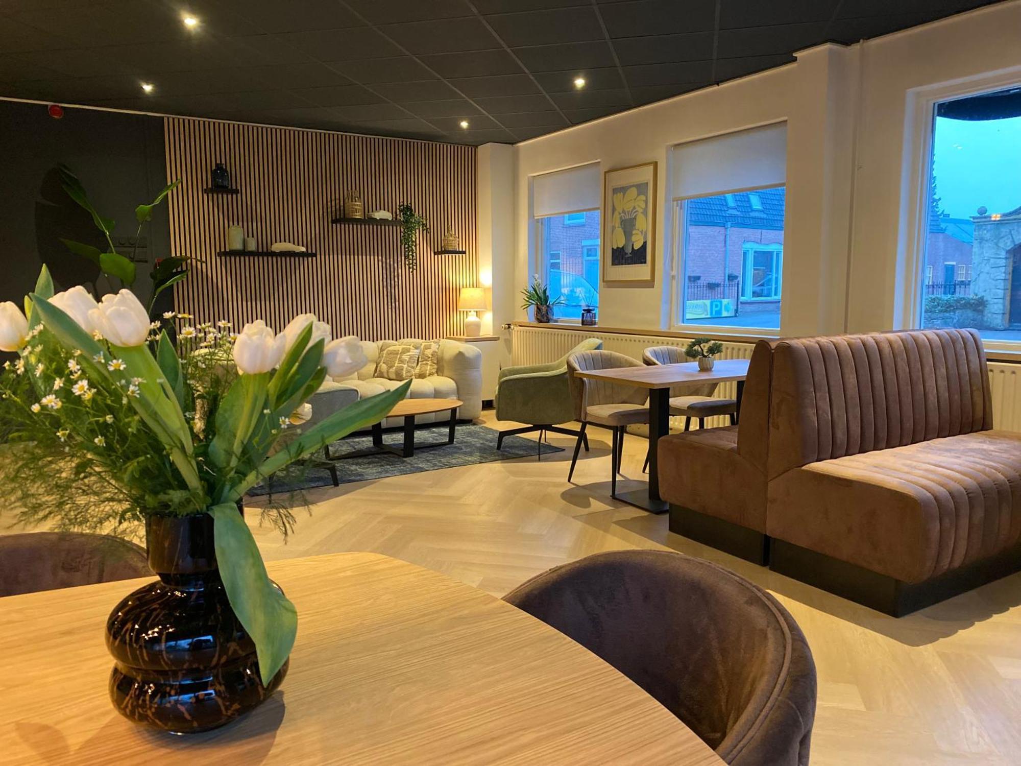 Hotel Emilia Kaatsheuvel Εξωτερικό φωτογραφία