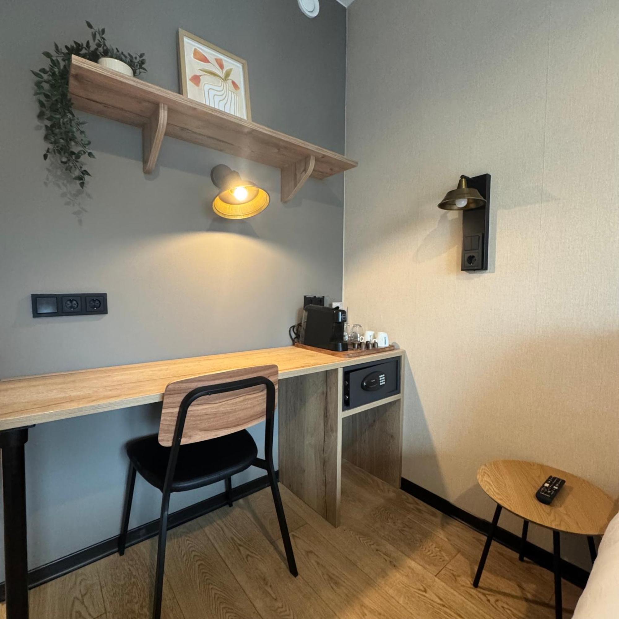 Hotel Emilia Kaatsheuvel Εξωτερικό φωτογραφία