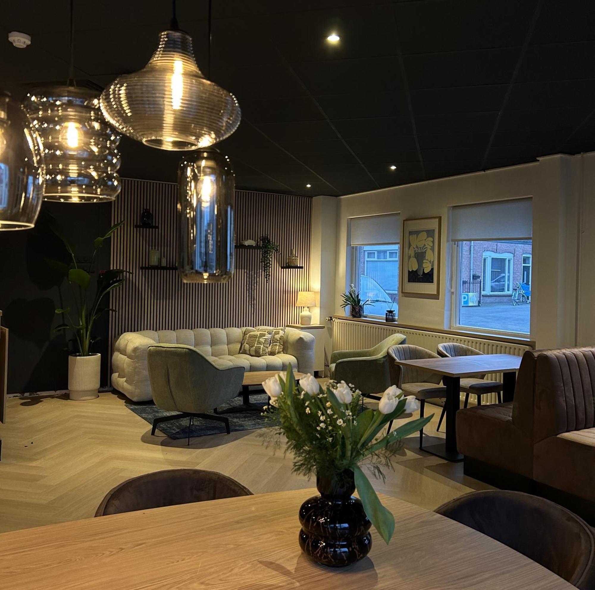 Hotel Emilia Kaatsheuvel Εξωτερικό φωτογραφία