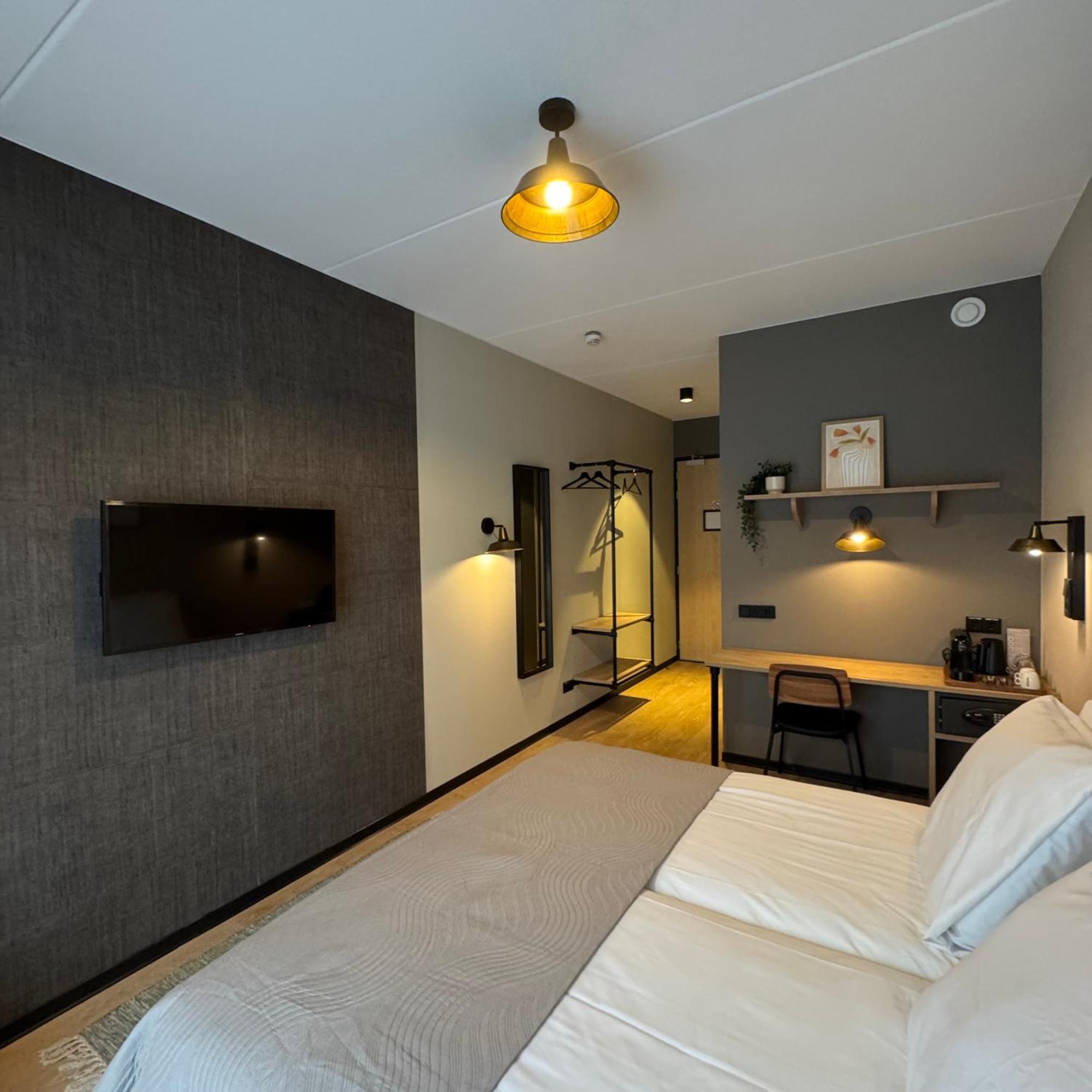 Hotel Emilia Kaatsheuvel Εξωτερικό φωτογραφία